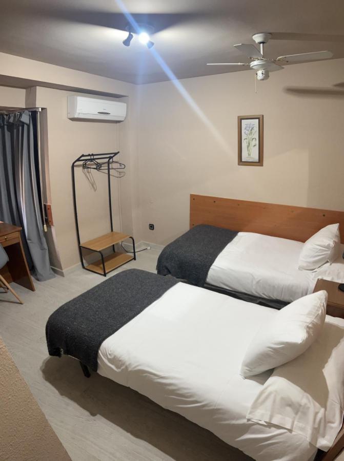 Hostal Arenal Saragosse Extérieur photo