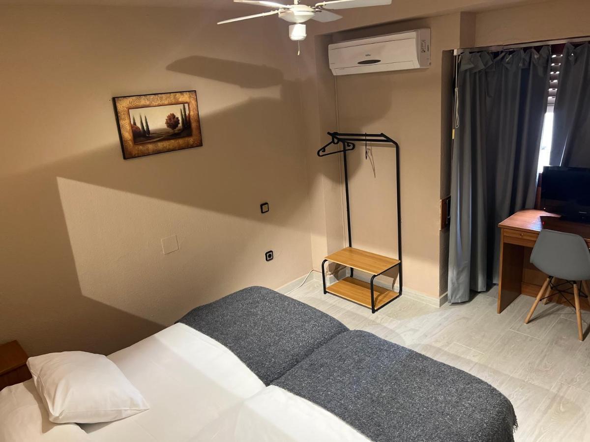 Hostal Arenal Saragosse Extérieur photo