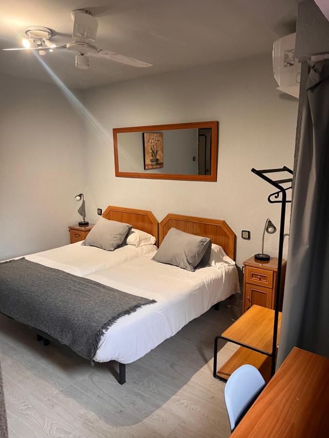 Hostal Arenal Saragosse Extérieur photo